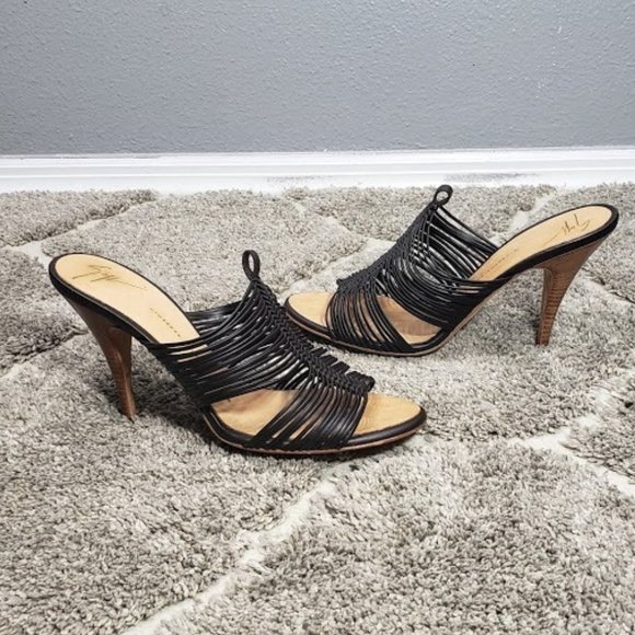 Giuseppe Zanotti Pissi Black Leather Sandal Heels, Size 38.5, U.S 8.5 - Picture 1 of 13